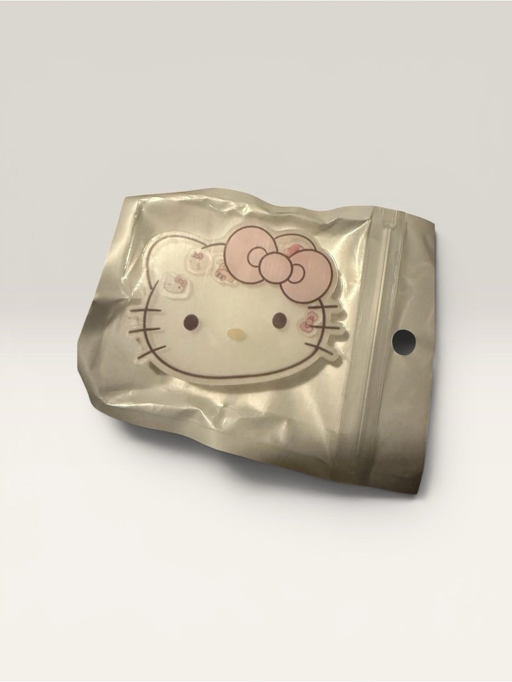 Hello Kitty Pop socket